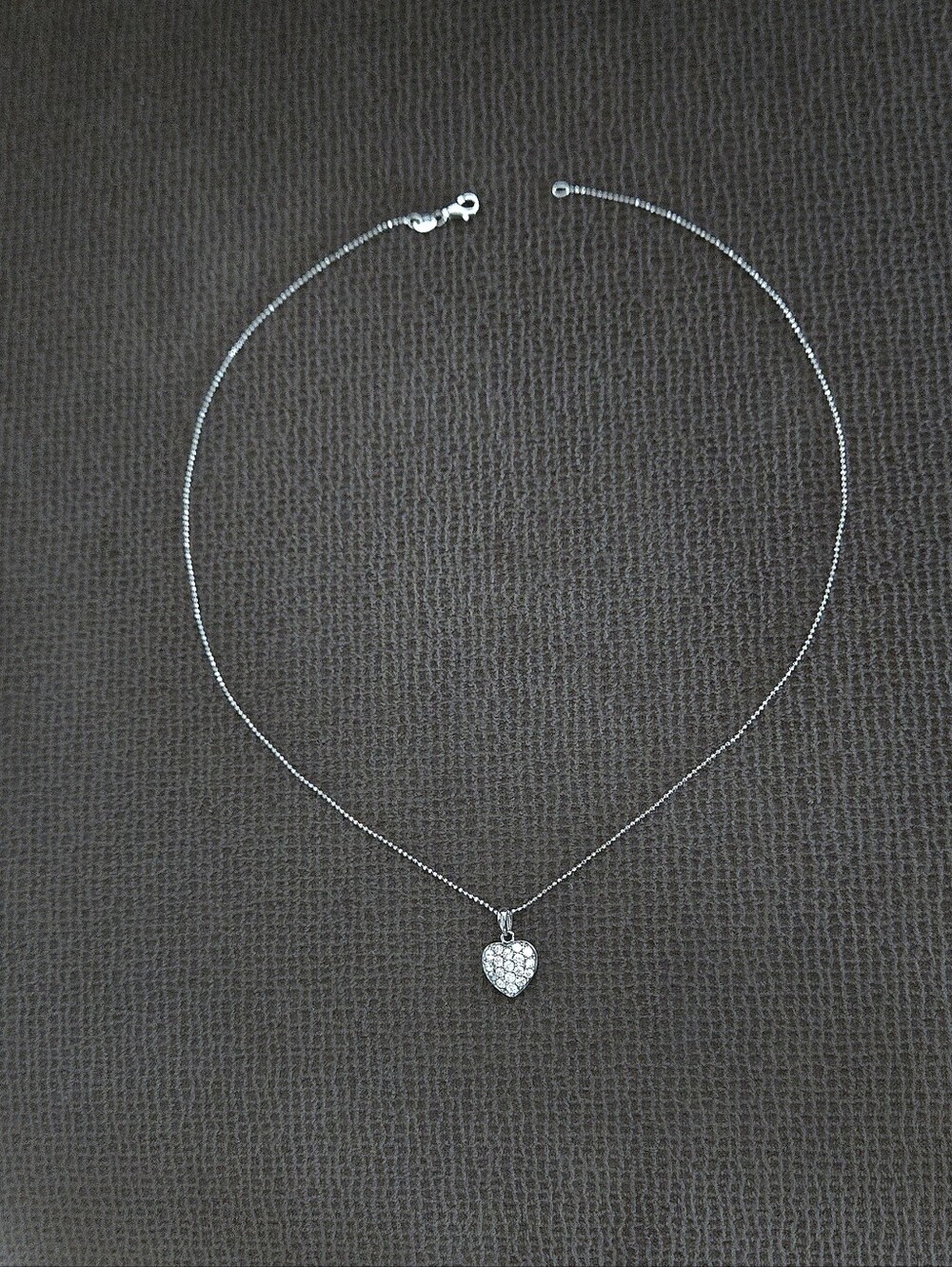 Ava Ro🚣 Silver🤍 Pave Heart❤ Pendant Necklace - Picture 14 of 16